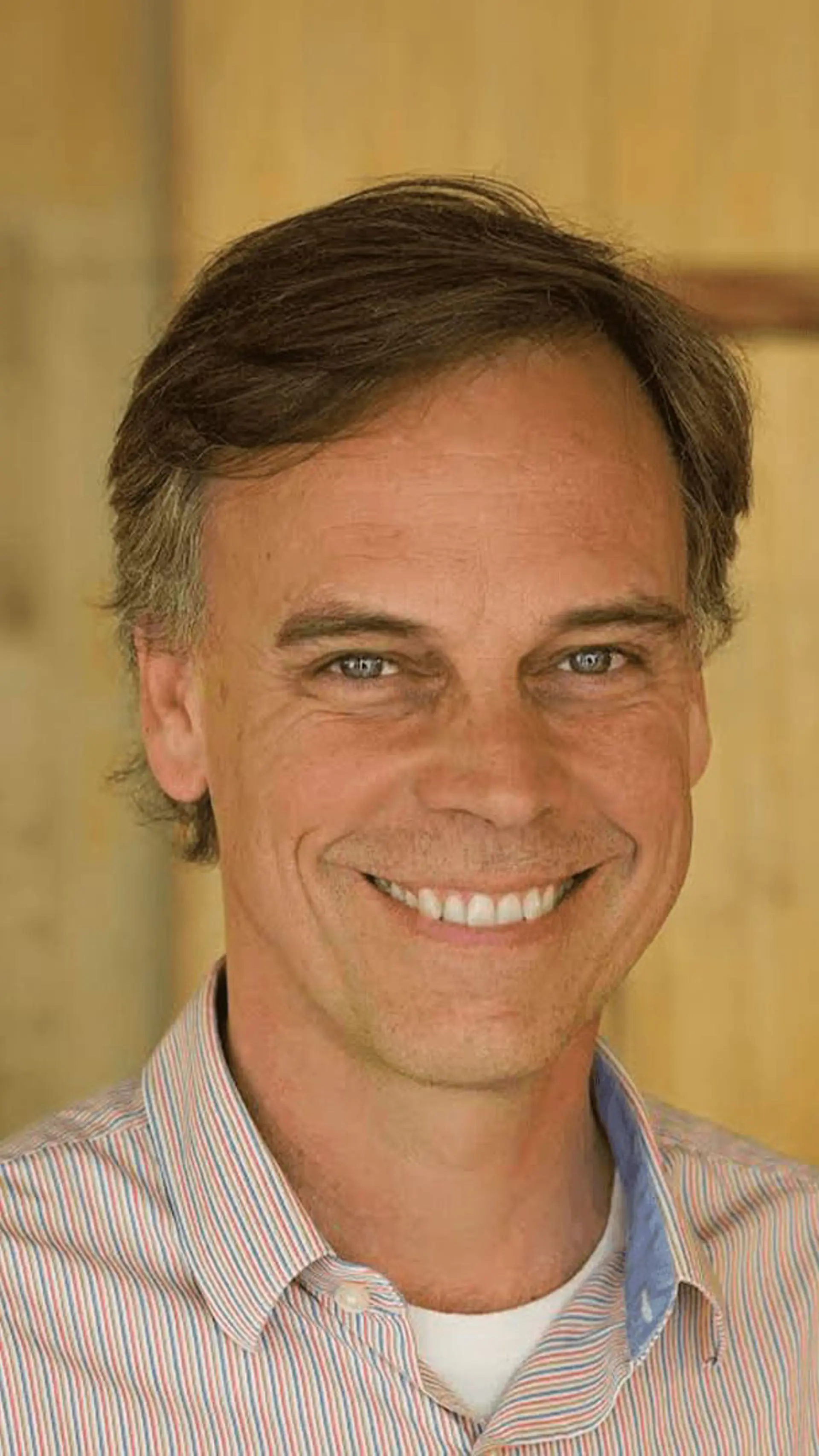 Thomas Eckschmidt - <p>Awarded Serial Entrepreneur, Author, and TEDx Speaker.</p>