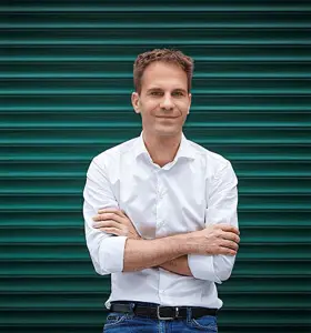 Dr. Volker Kitz - Lawyer, international bestselling author, expert on the psychology of persuasion
