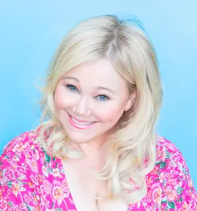 Caroline Rhea