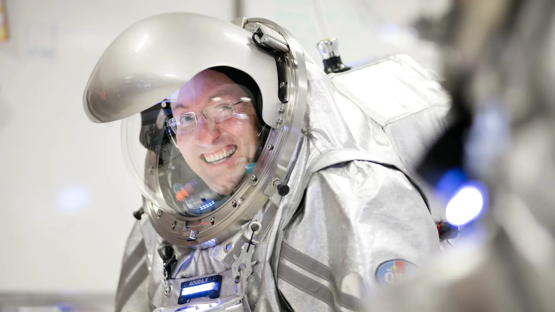 Gernot Grömer - <p>Astrophysicist, astrobiologist and analog astronaut bringing Mars exploration, human spaceflight and science to life on stage.</p>