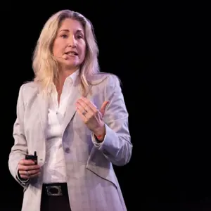 Tiffani Bova