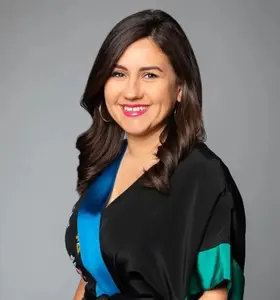 Shabnam Mogharabi
