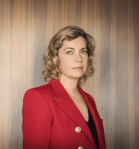 Anastassia Lauterbach - Top manager, successful entrepreneur &amp; valued supervisory board member