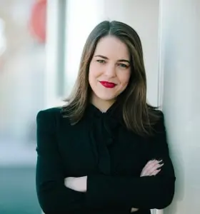 Melanie Deziel