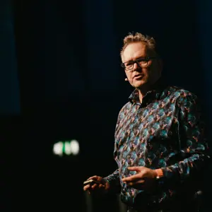 Dean Van Leeuwen