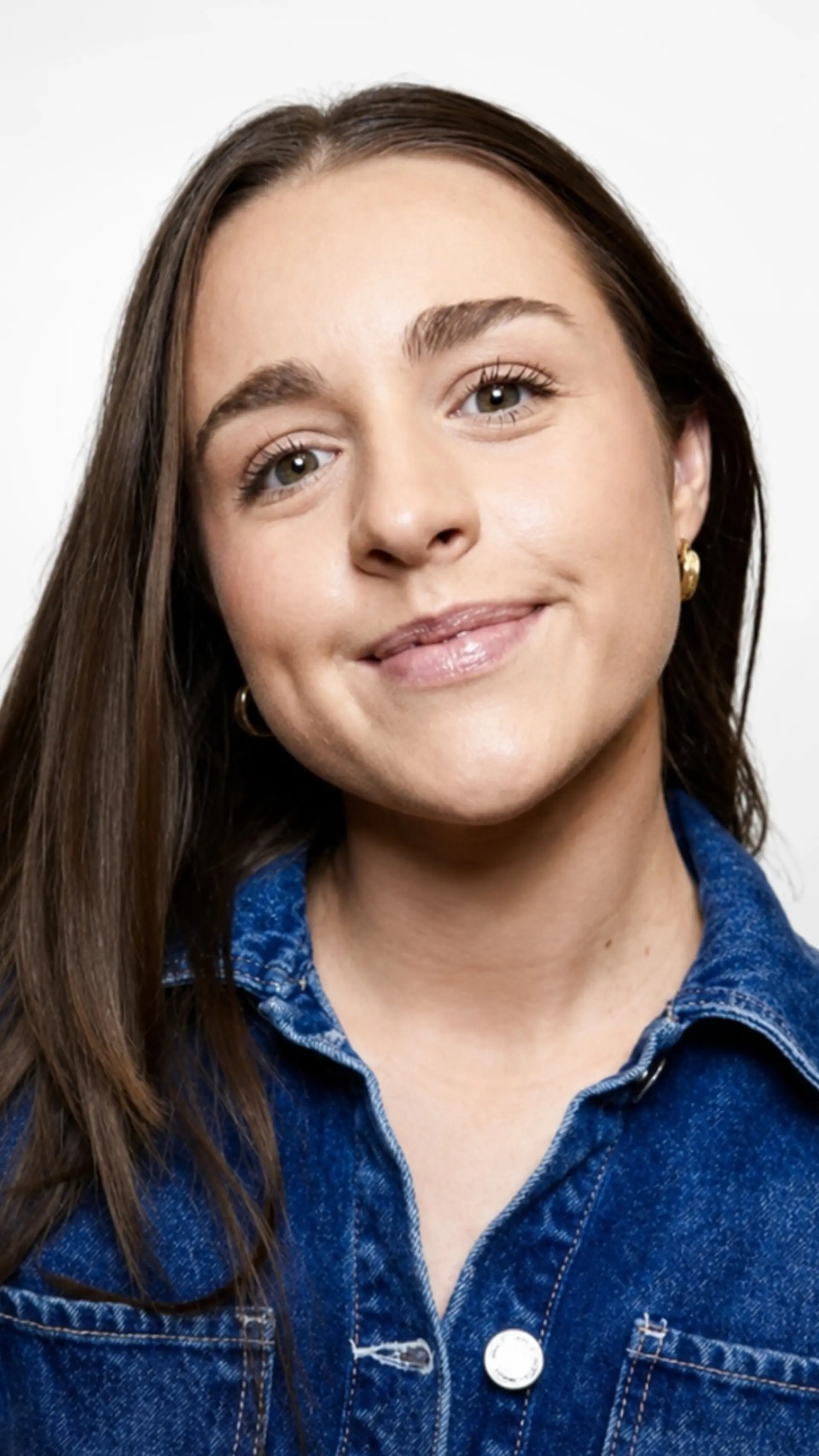 Grace Andrews - <p dir="ltr">Creator entrepreneur helping brands and leaders understand how attention, trust and community drive modern business growth.</p>