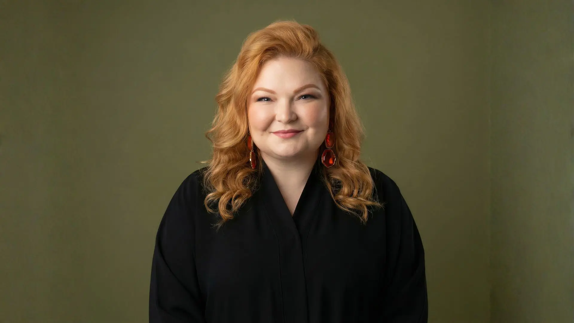 Ashley Rhodes-Courter, MSW - <p data-start="279" data-end="468">Ashley Rhodes-Courter empowers audiences to turn pressure into purpose through resilience, trauma-informed insight, and actionable strategies.</p>