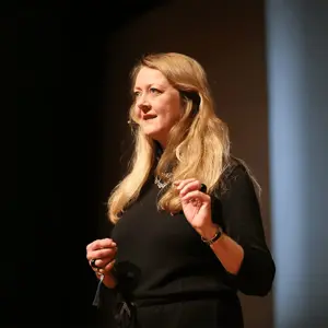 Annie Machon