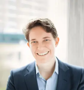 Dorie Clark - Award-winning author &amp; #1 Communication Coach, Dorie Clark helps organizations amplify their influence and thrive in a crowded business landscape.
