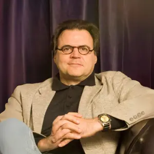 Alexander Tsiaras
